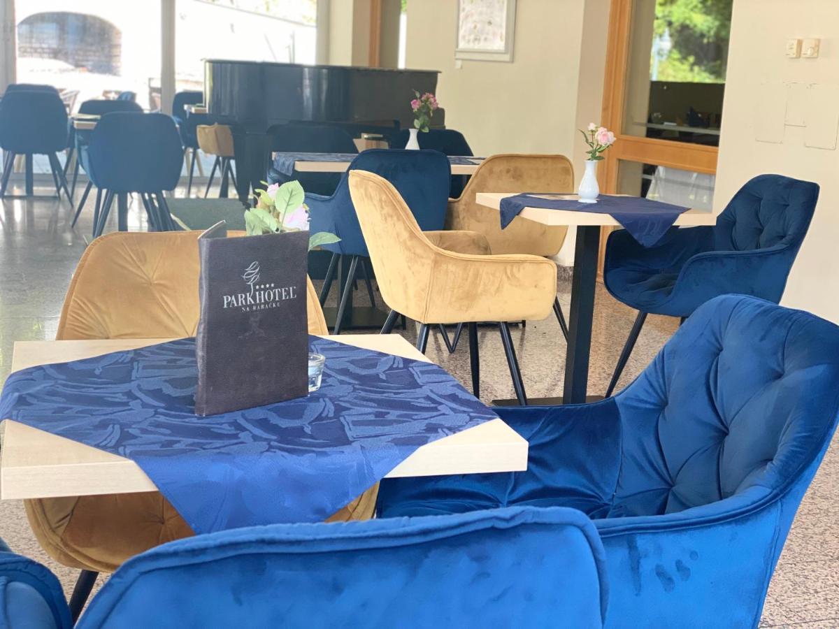 Parkhotel Na Baracke Nová Dubnica Dış mekan fotoğraf